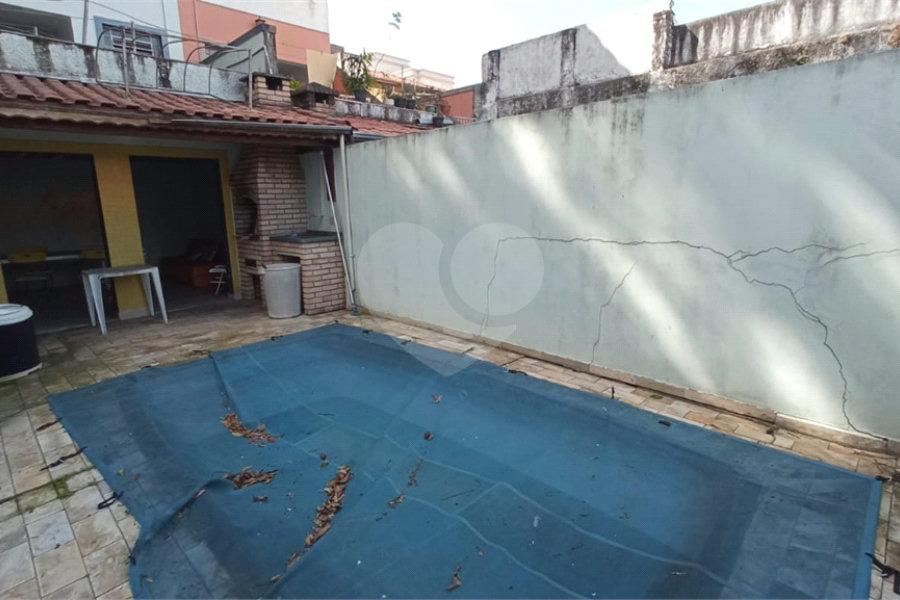 Sobrado à venda com 3 quartos, sendo 1 suíte, em Vila Paulicéia, São Paulo, SP