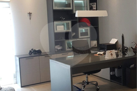 Casa à venda com 4 suítes no condomínio Residencial Jaguary, São José dos Campos - SP