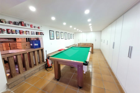 Sobrado à venda com 3 quartos, sendo 1 suíte, em Campo Grande, São Paulo, SP
