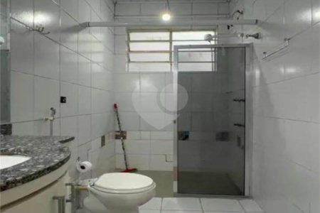 Loja à venda ou para alugar com 9 quartos, sendo 5 suítes, em Pinheiros, São Paulo, SP