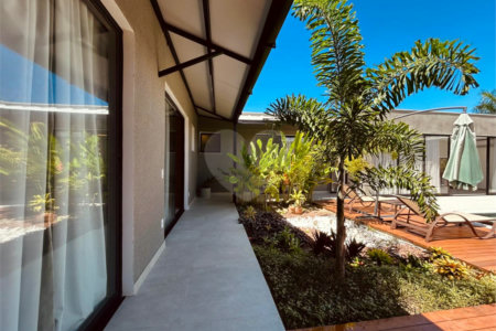 Casa à venda com 3 suítes em Orla Norte, Porto Seguro, BA
