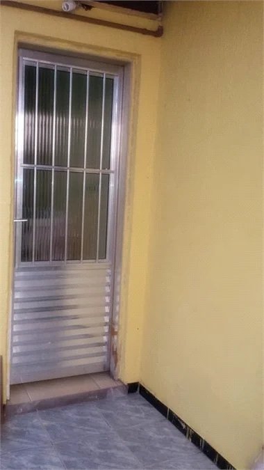 Sobrado à venda com 2 quartos em Jardim Maria Virginia, São Paulo, SP