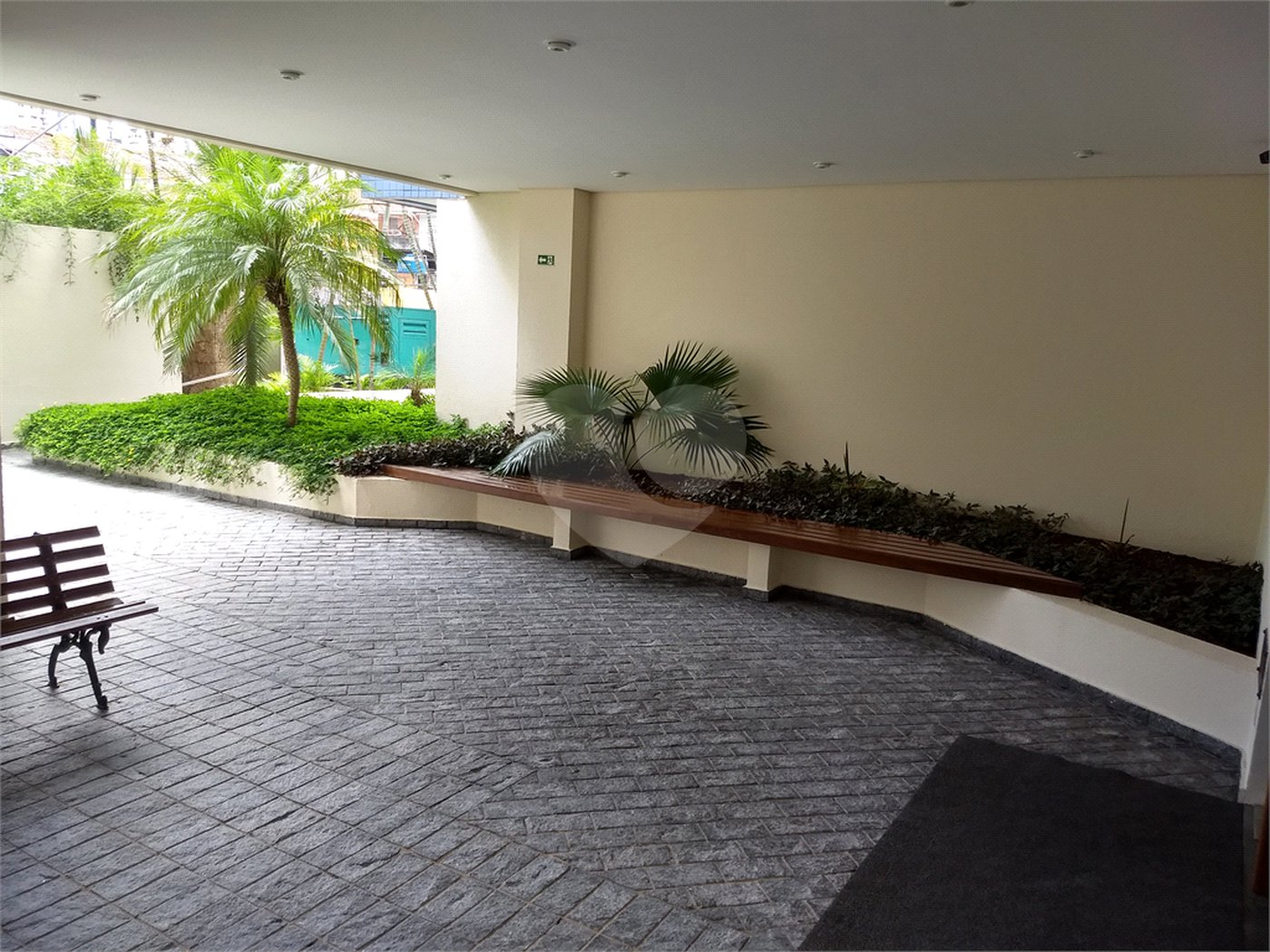Apartamento à venda com 3 quartos, sendo 1 suíte, em Vila Olímpia, São Paulo, SP