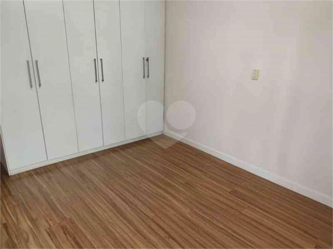 Casa à venda ou para alugar com 4 quartos, sendo 1 suíte,  em Tremembé, São Paulo, SP