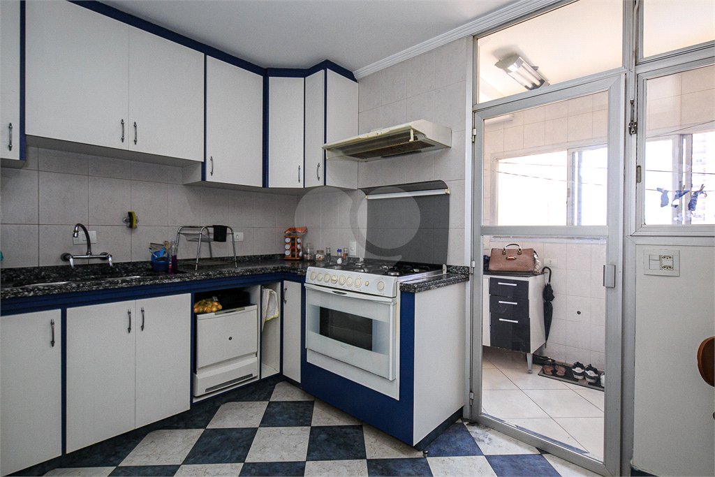 Apartamento à venda com 3 quartos, sendo 1 suíte, em Chácara Santo Antônio, São Paulo, SP