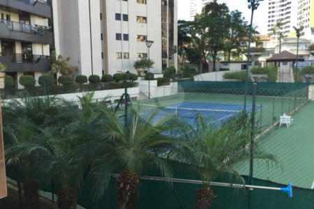 Apartamento à venda com 4 quartos, sendo 3 suítes, em Bosque da Saúde, São Paulo, SP