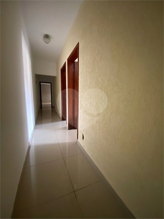 Sobrado à venda com 5 quartos em Jardim São Pedro, Mogi das Cruzes, SP