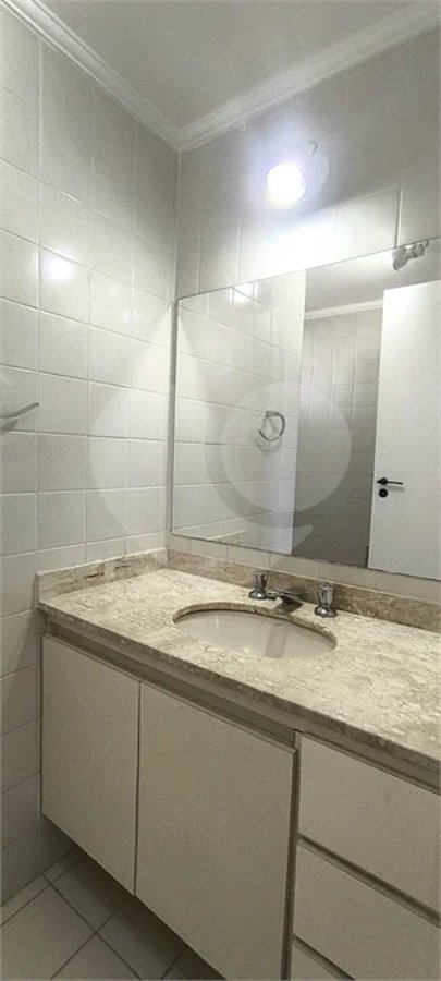 Apartamento a venda de 86 m² em Pinheiros 3 quartos, sendo 1 suíte e 3 vagas