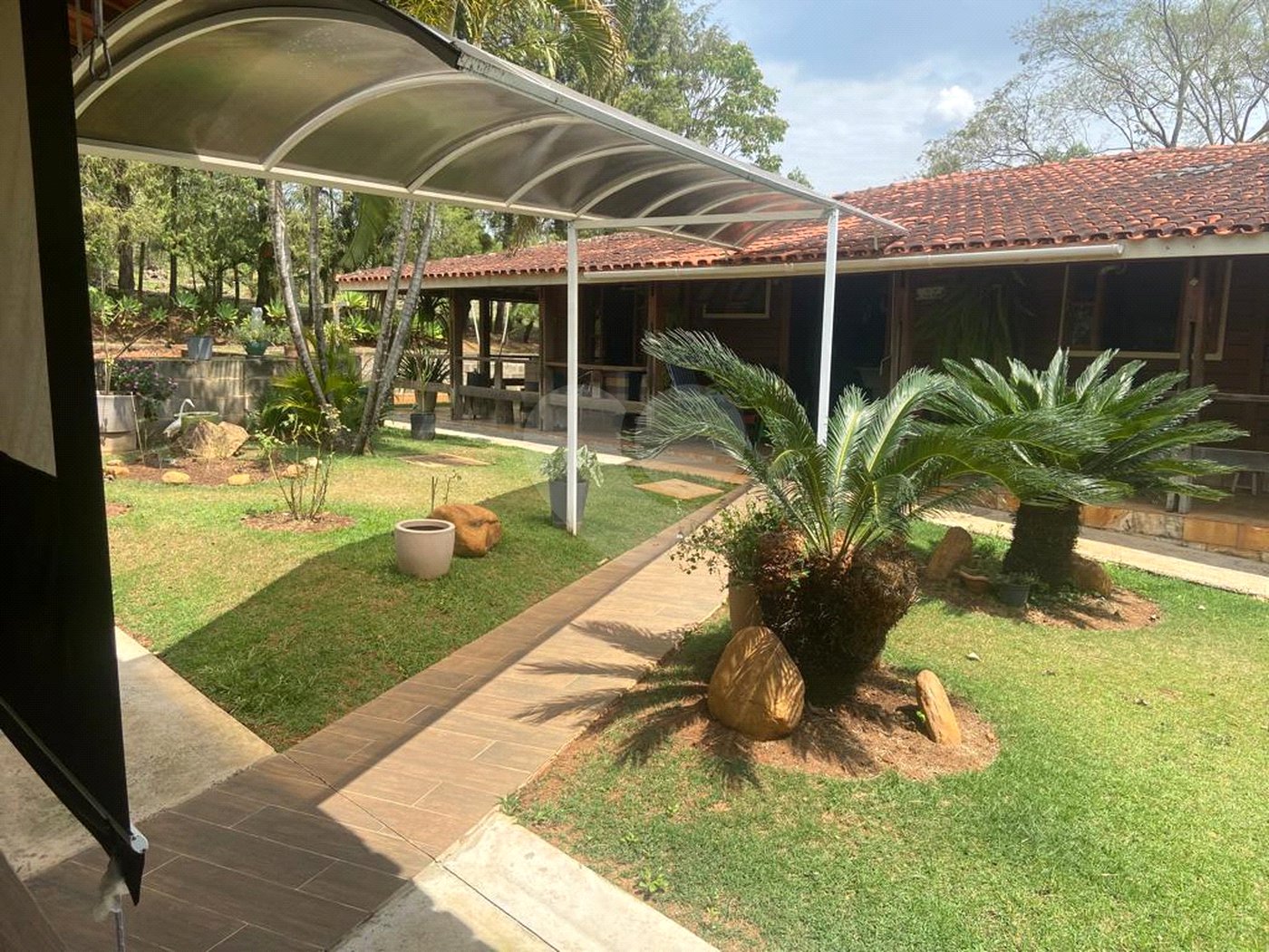 Casa à venda com 3 quartos, sendo 1 suíte,  no Centro, Araçoiaba da Serra, SP