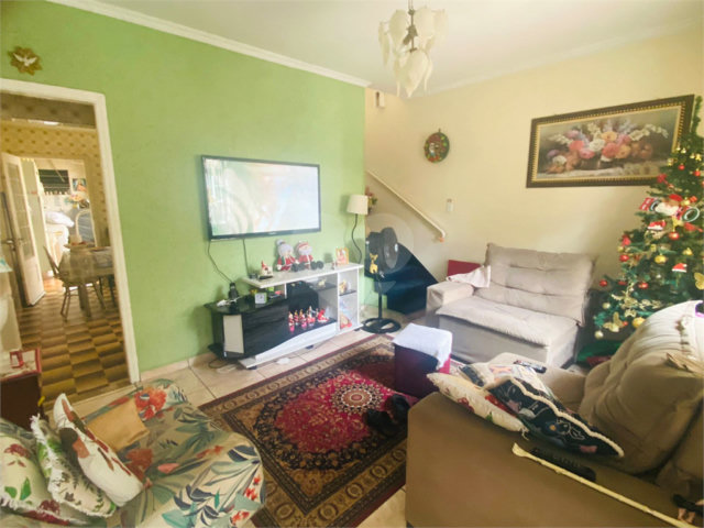 Casa à venda com 3 quartos em Vila Constança, São Paulo, SP