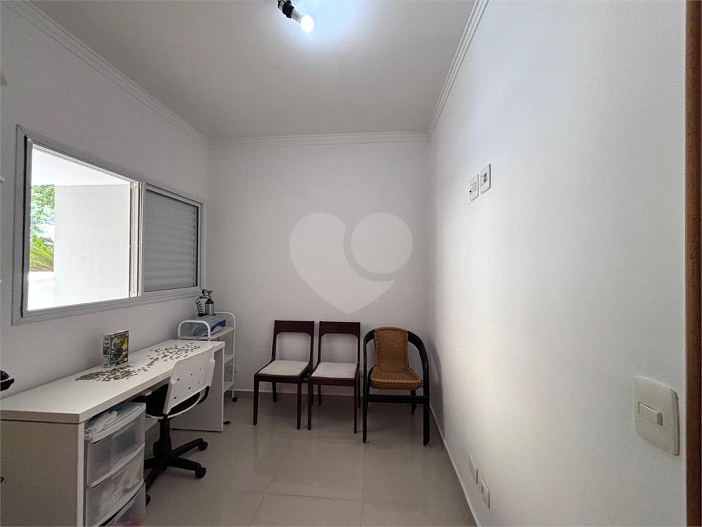 Condomínio à venda com 3 quartos, sendo 1 suíte,  em Loteamento Dinorá Rosa, Sorocaba, SP