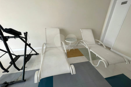 Apartamento à venda com 4 quartos, sendo 2 suítes,  em Vila Oliveira, Mogi das Cruzes, SP