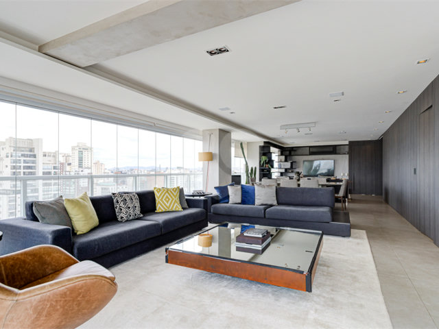 Apartamento à venda com 3 suítes em Campo Belo, São Paulo, SP