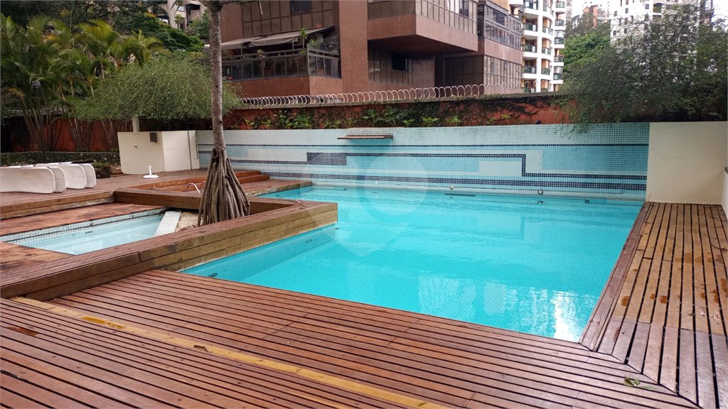 Apartamento à venda com 4 quartos, sendo 2 suítes, em Vila Suzana, São Paulo, SP
