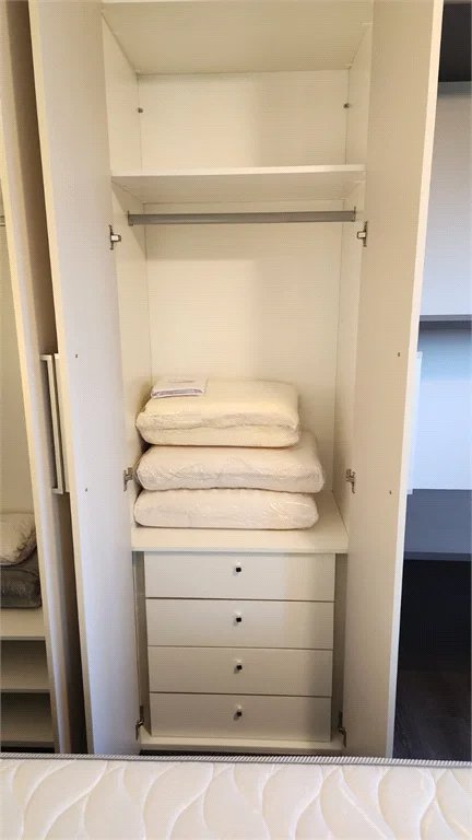 Apartamento à venda com 1 quarto em Cerqueira César, São Paulo, SP