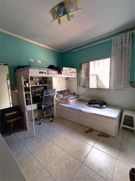 Sobrado à venda com 2 quartos em Jaraguá, São Paulo, SP