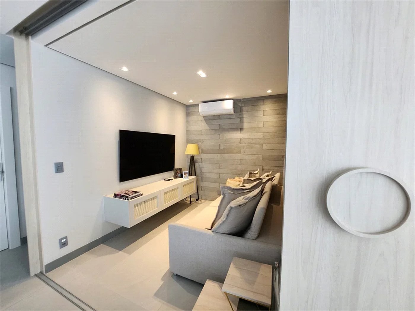 Apartamento à venda com 4 suítes em Jardim das Acácias, São Paulo, SP
