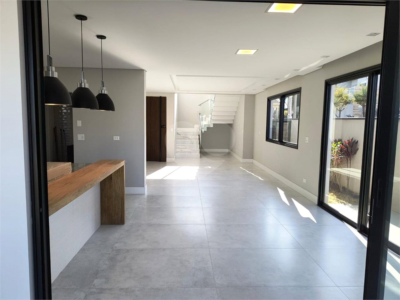 Casa à venda com 3 quartos, sendo 1 suíte, no condomínio Bella Città - Fazenda Rodeio, Mogi das Cruzes - SP