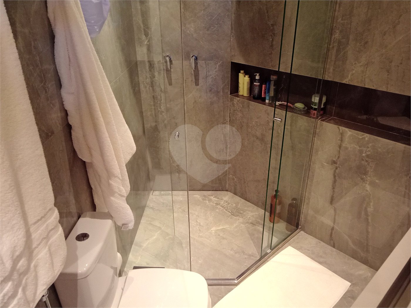 Apartamento à venda com 3 suítes em Santana, São Paulo, SP