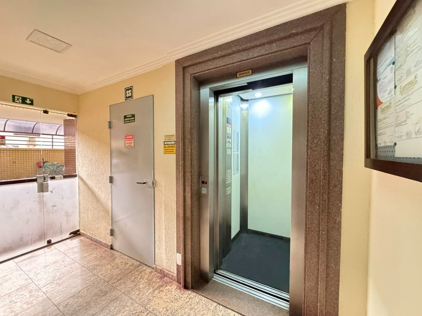 Apartamento com 3 dormitórios à venda, 103 m² por R$ 765.000,00 - Embaré - Santos/SP