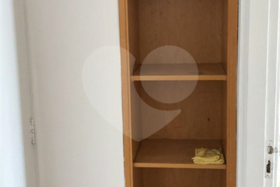 Apartamento à venda com 3 quartos, sendo 1 suíte, em Vila Olímpia, São Paulo, SP