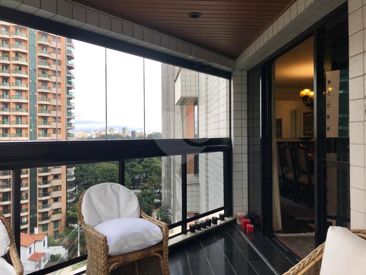 Apartamento à venda com 3 suítes em Vila Mariana, São Paulo, SP