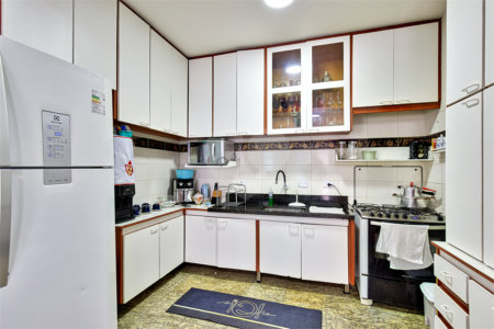 Casa para alugar com 3 quartos, sendo 2 suítes,  em Jardim Petrópolis, São Paulo, SP