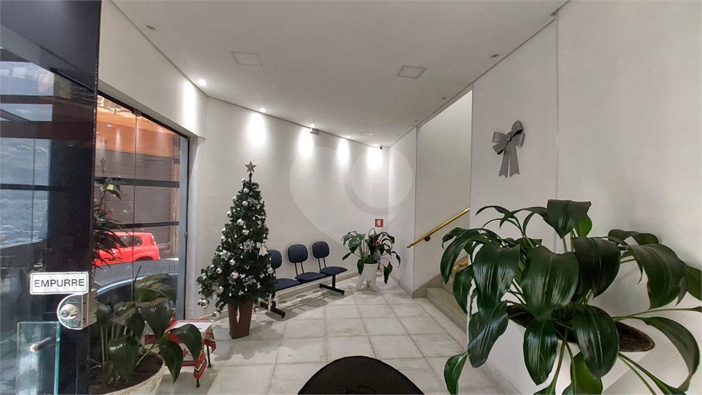 Apartamento à venda com 2 quartos em Sé, São Paulo, SP