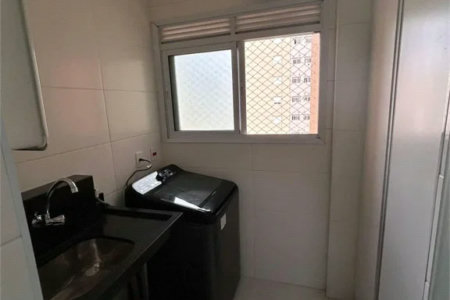 Apartamento à venda com 3 quartos, sendo 1 suíte, em Vila Andrade, São Paulo, SP