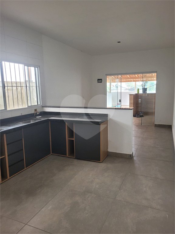 Casa à venda com 2 quartos em Vila São Paulo, Mogi das Cruzes, SP