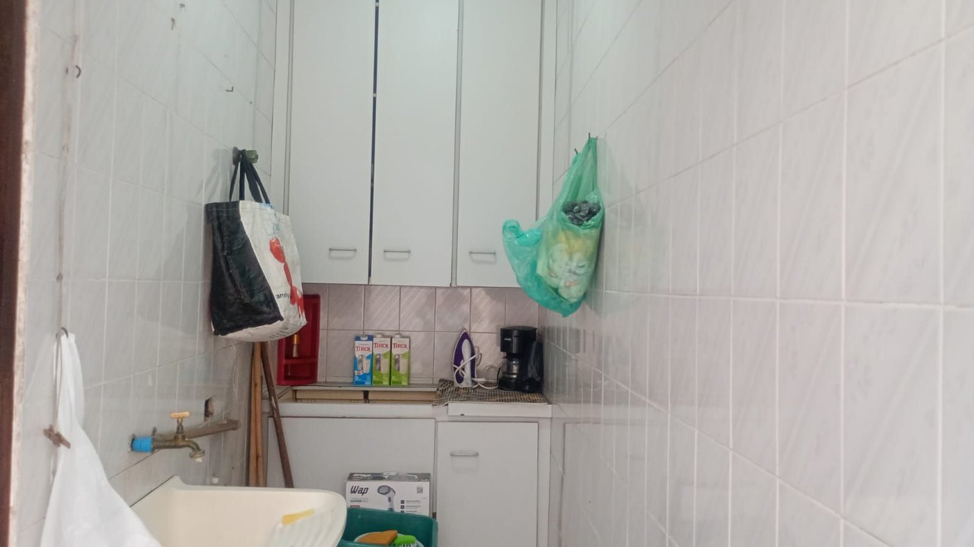 Casa com 3 dormitórios à venda, 140 m² por R$ 425.000,00 - Parque Bitaru - São Vicente/SP