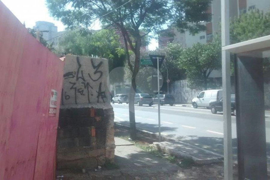Terreno à venda em Imirim, São Paulo, SP