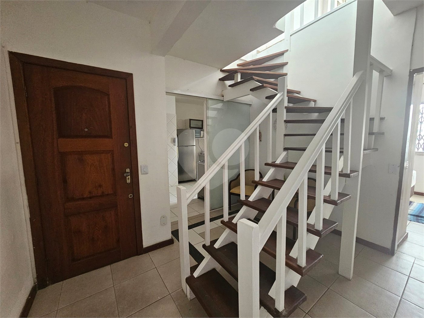 Cobertura à venda com 3 quartos, sendo 1 suíte,  no Centro, Cabo Frio, RJ