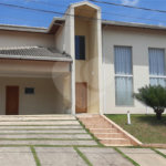 Casa à venda com 3 suítes no condomínio Parque Residencial Shambala 3, Atibaia - SP