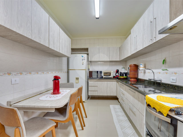 Casa à venda com 3 quartos em Campo Grande, São Paulo, SP
