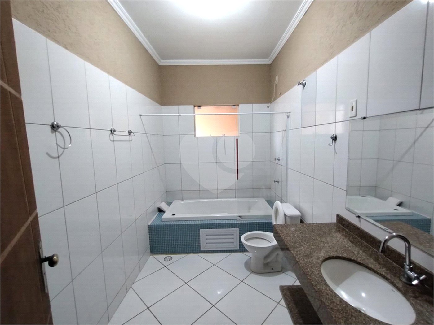 Casa à venda com 3 quartos, sendo 1 suíte,  em Parque Atenas do Sul, Itapetininga, SP