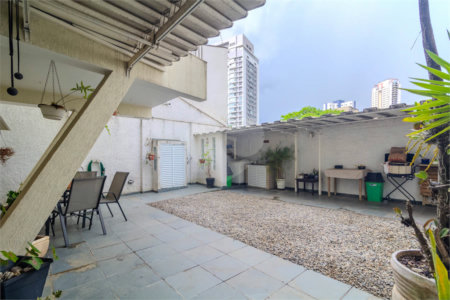 Sobrado à venda com 3 quartos, sendo 1 suíte, em Jardim Vera Cruz, São Paulo, SP