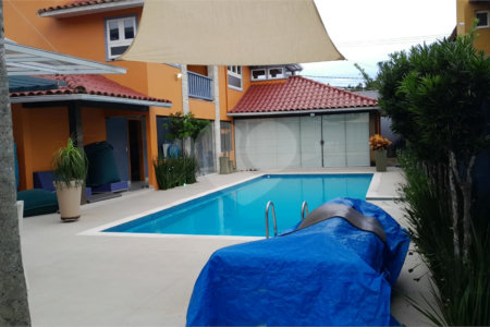 Casa à venda com 6 quartos, sendo 4 suítes, em Manguinhos, Armação dos Búzios, RJ