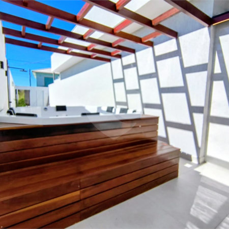 Casa à venda com 2 quartos, sendo 1 suíte,  em Guriri, Cabo Frio, RJ