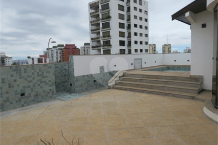 Cobertura à venda com 4 quartos, sendo 2 suítes,  em Vila Suzana, São Paulo, SP