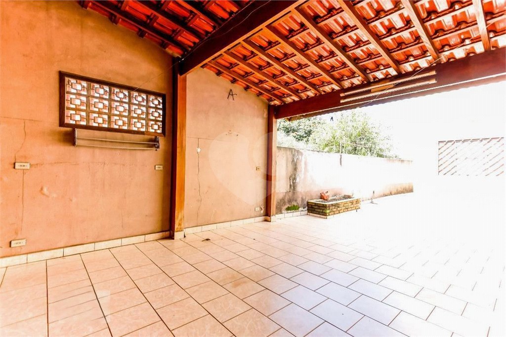 Sobrado à venda com 4 quartos, sendo 1 suíte, em Vila Nova Mazzei, São Paulo, SP