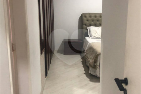 Apartamento à venda com 3 quartos, sendo 1 suíte, em Saúde, São Paulo, SP
