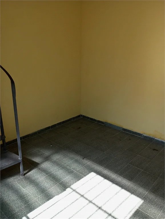 Casa à venda com 3 quartos, sendo 2 suítes, em Jardim Maria Duarte, São Paulo, SP