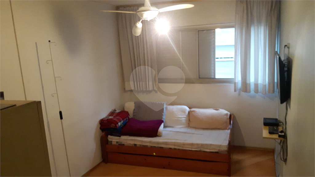 Apartamento de 2 quartos à venda perto do Metrô Paraíso! Excelente localização!