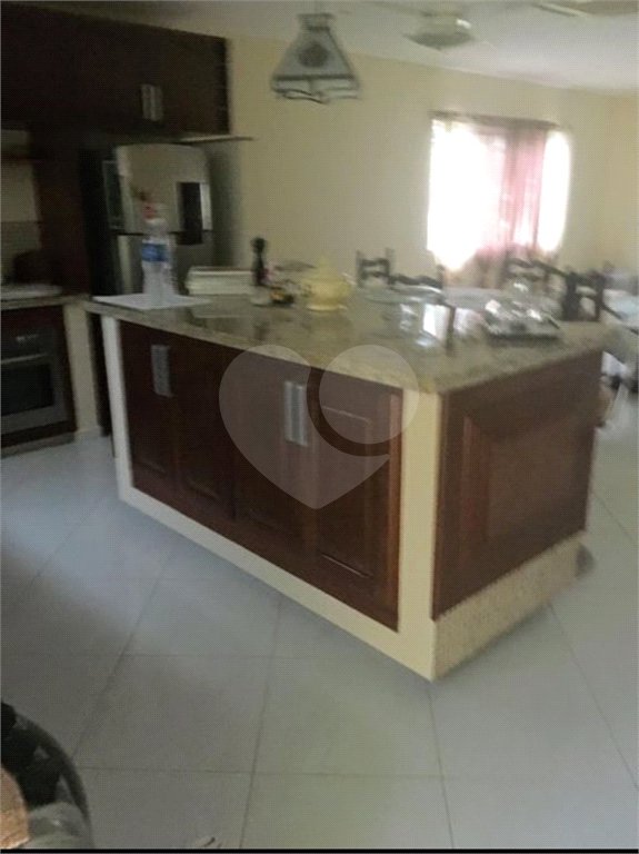 Casa à venda com 3 quartos, sendo 2 suítes, em Rasa, Armação dos Búzios, RJ