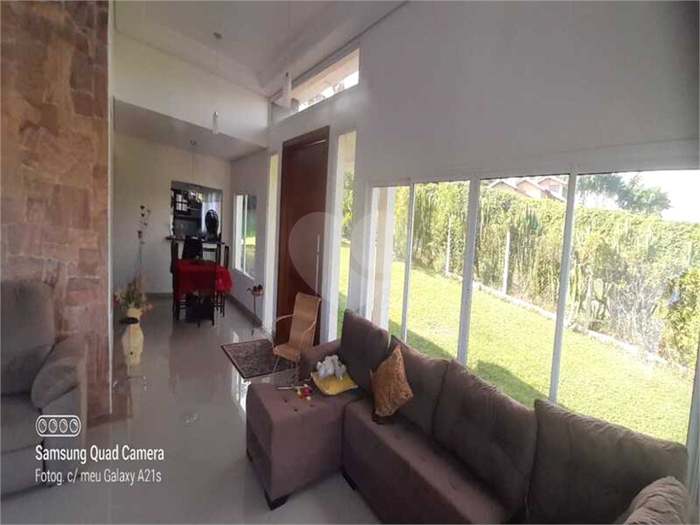 Casa à venda com 4 suítes no condomínio Residencial Vale das Laranjeiras, Indaiatuba - SP