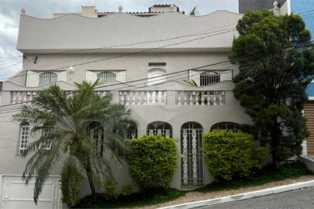 Sobrado à venda com 3 quartos, sendo 1 suíte, em Vila Medeiros, São Paulo, SP