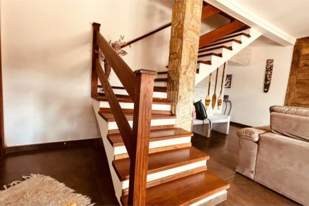 Sobrado à venda com 3 quartos, sendo 1 suíte, em Chácara Recanto Verde, Cotia, SP