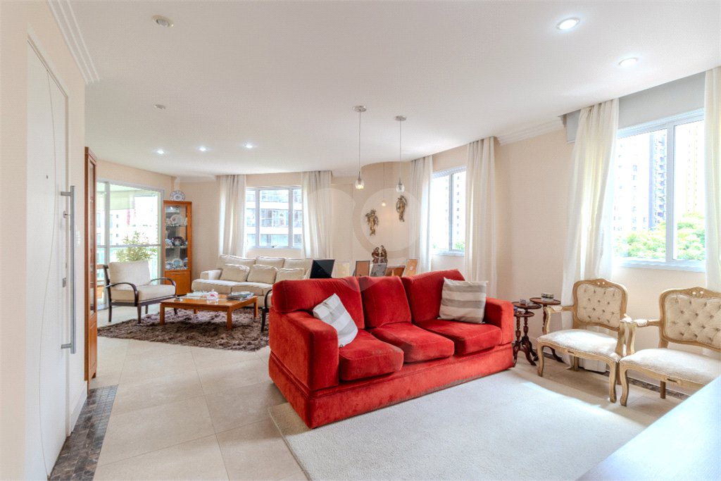 Apartamento à venda com 3 suítes em Vila Mascote, São Paulo, SP