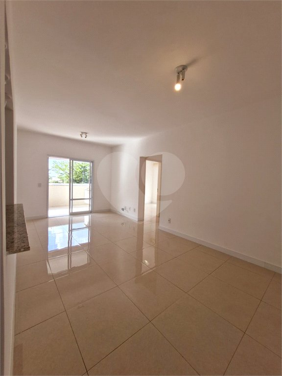 Apartamento à venda com 2 suítes em Pinheirinho, Vinhedo, SP
